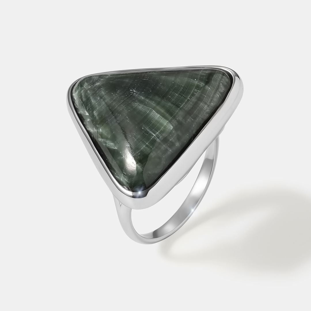 Серебряное кольцо с серафинитом