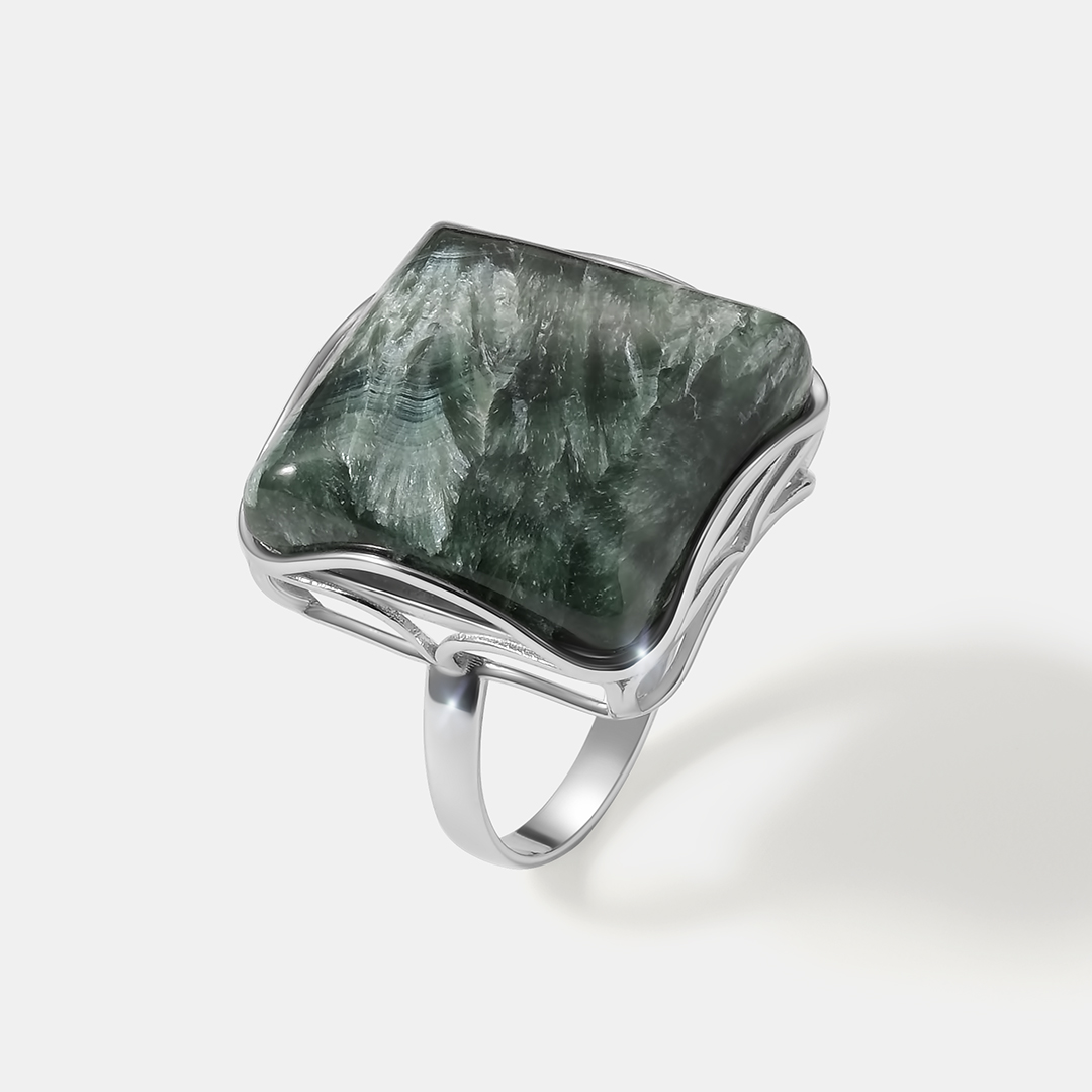Серебряное кольцо с серафинитом