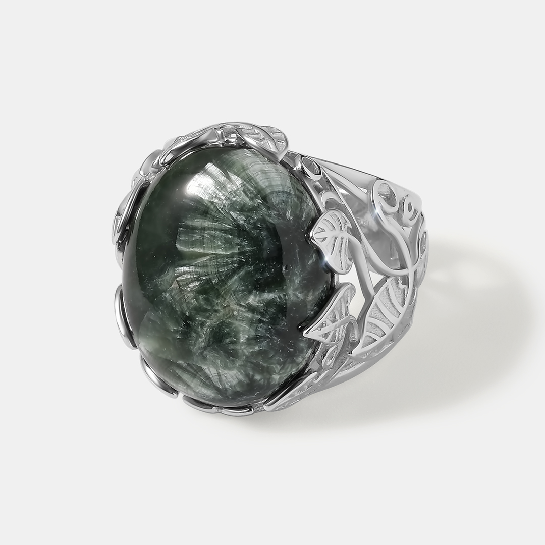 Серебряное кольцо с серафинитом