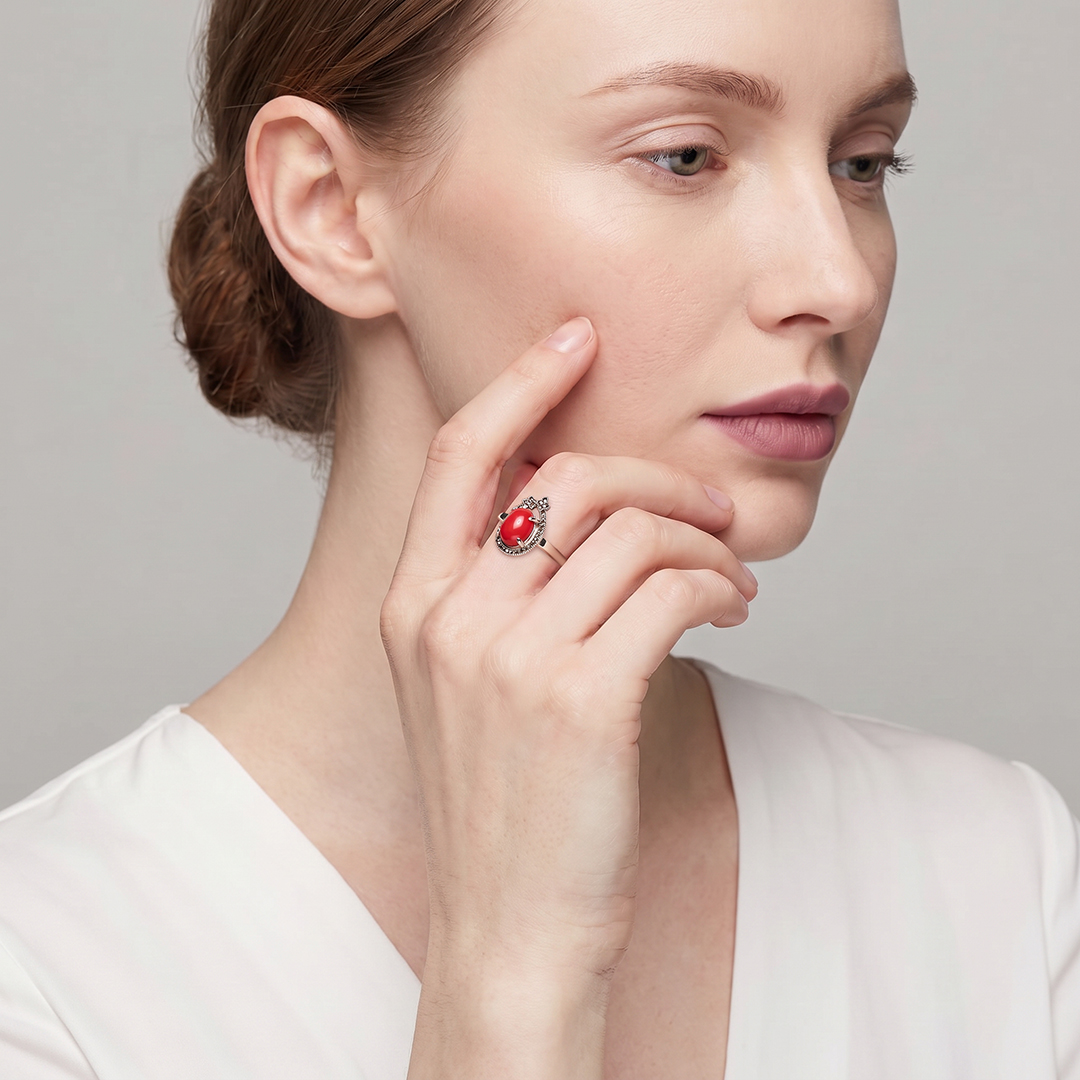 Серебряное кольцо с кораллом