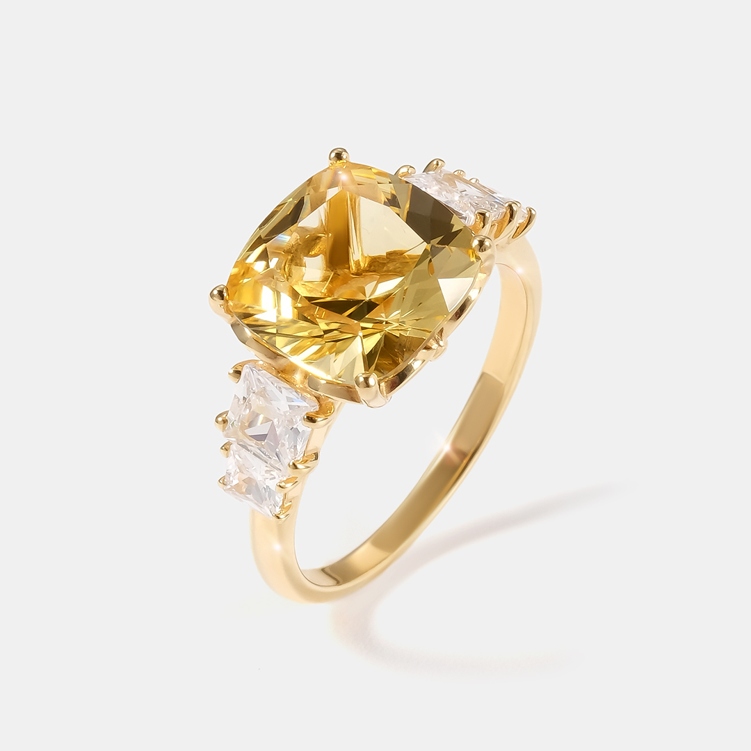 Серебряное кольцо с цитрином