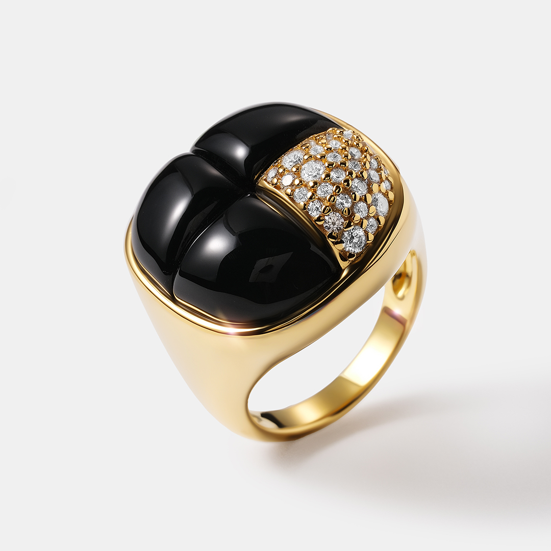Серебряное кольцо с агатами