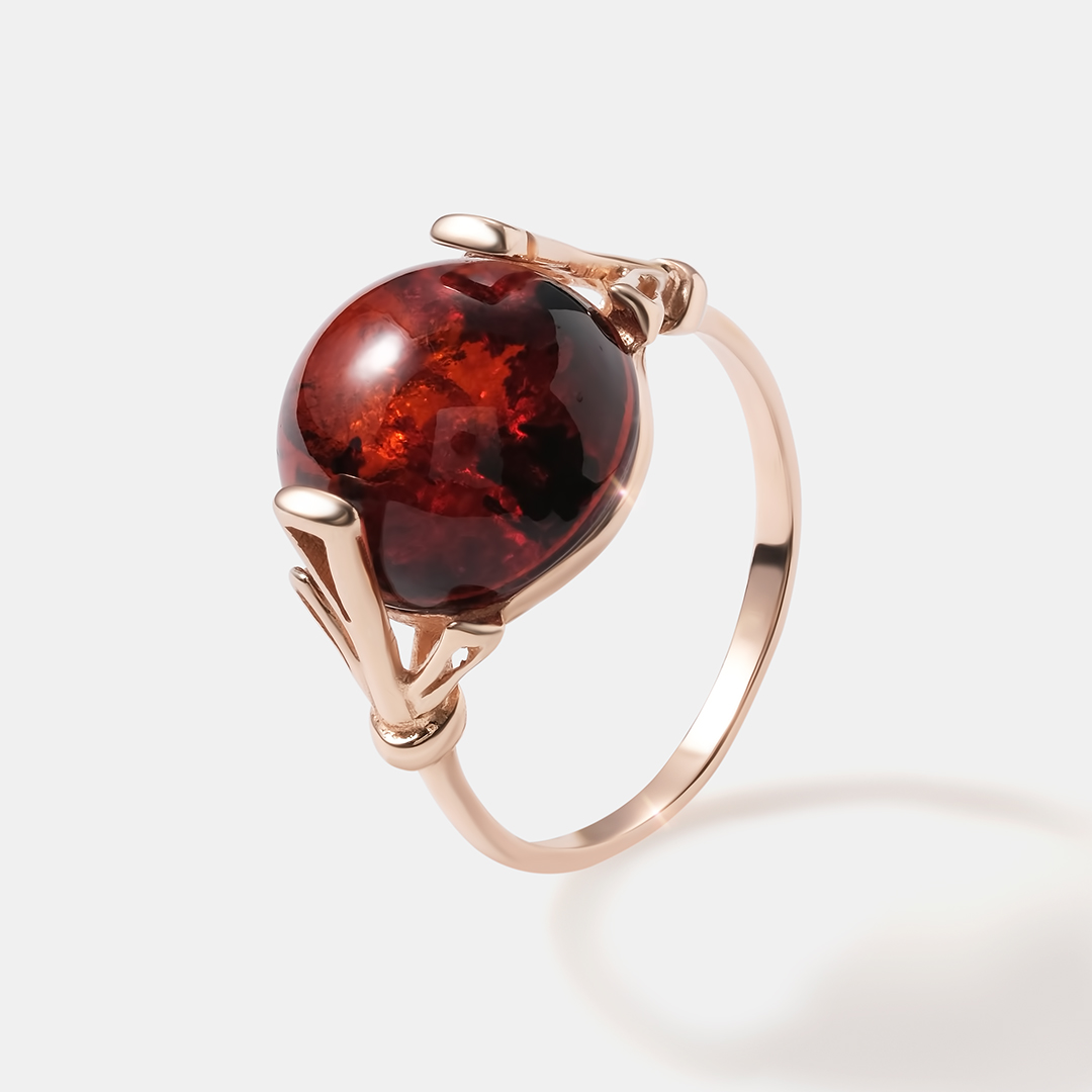 Серебряное кольцо с янтарем
