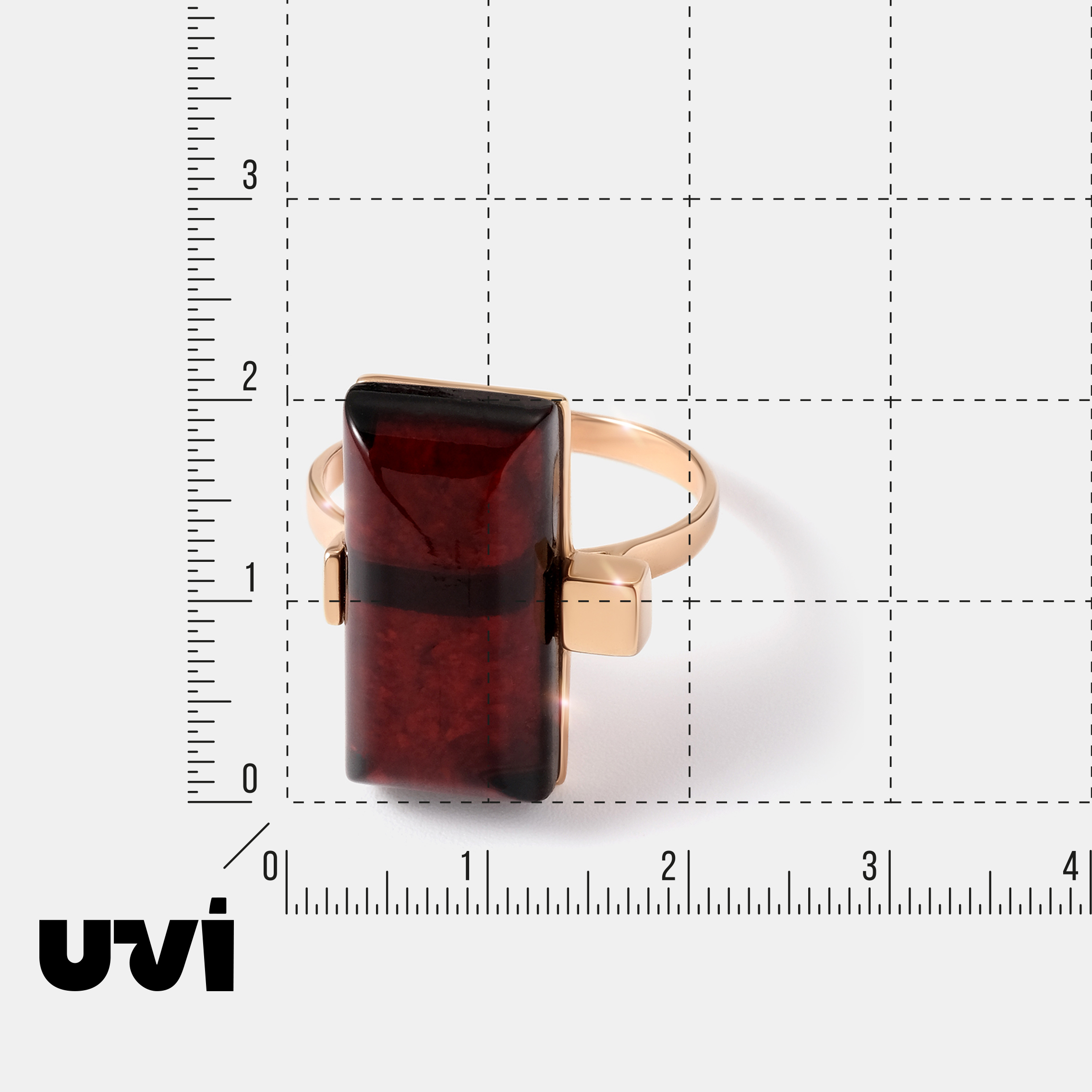Серебряное кольцо с янтарем