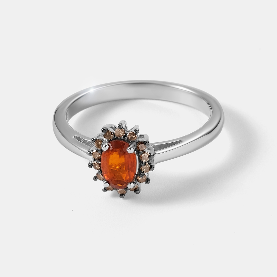 Серебряное кольцо с оранжевым кианитом