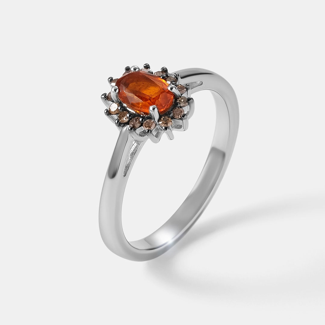 Серебряное кольцо с оранжевым кианитом