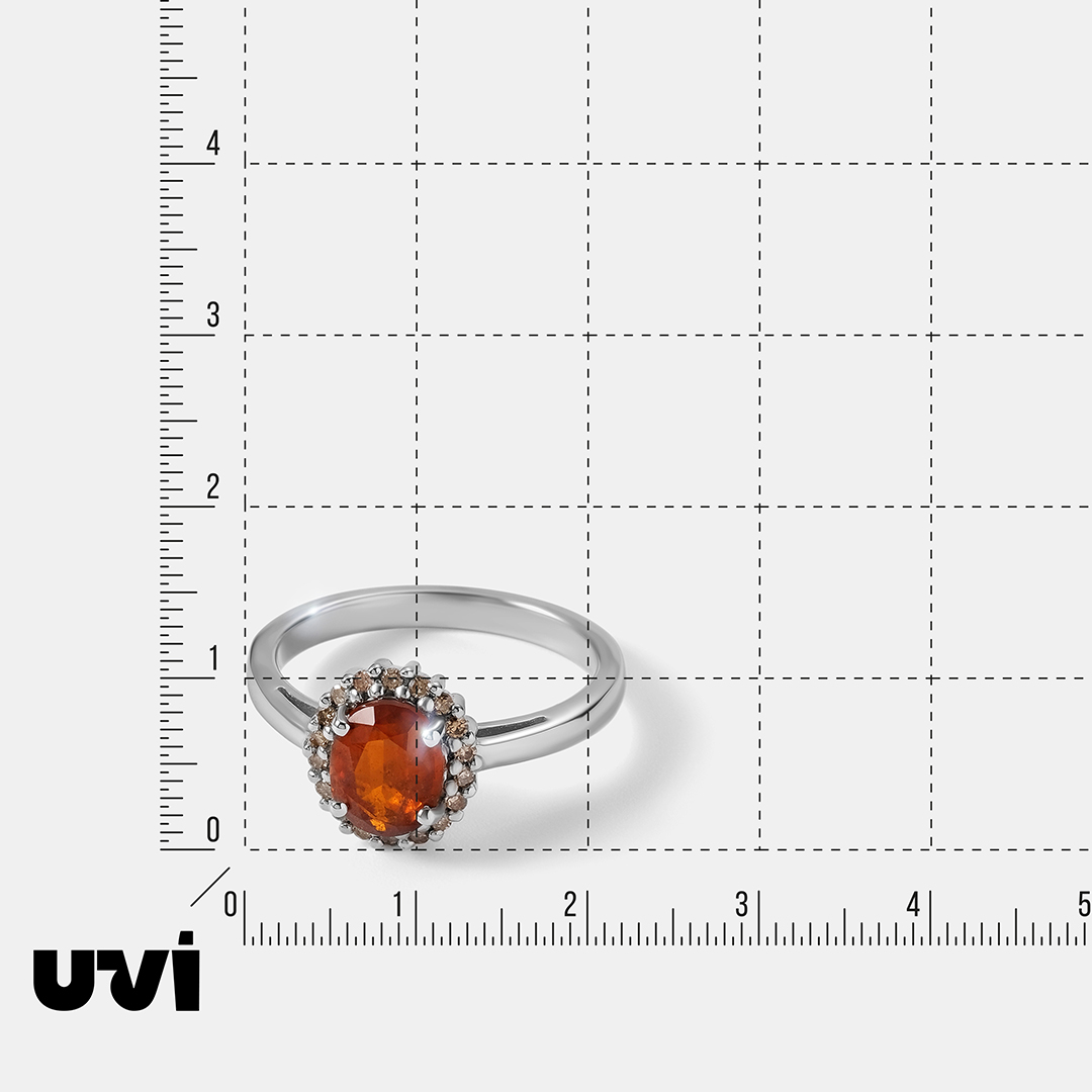 Серебряное кольцо с оранжевым кианитом