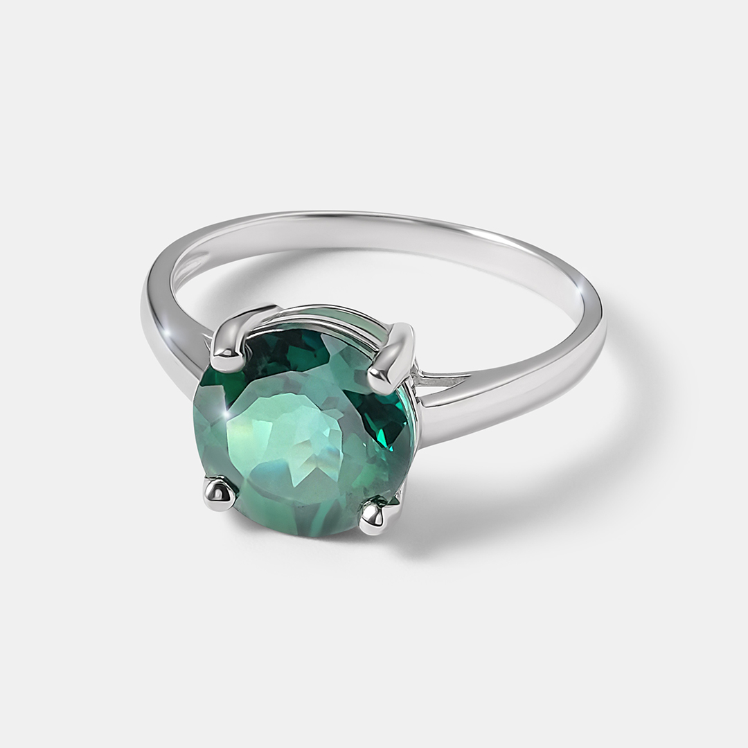 Серебряное кольцо с зеленым топазом