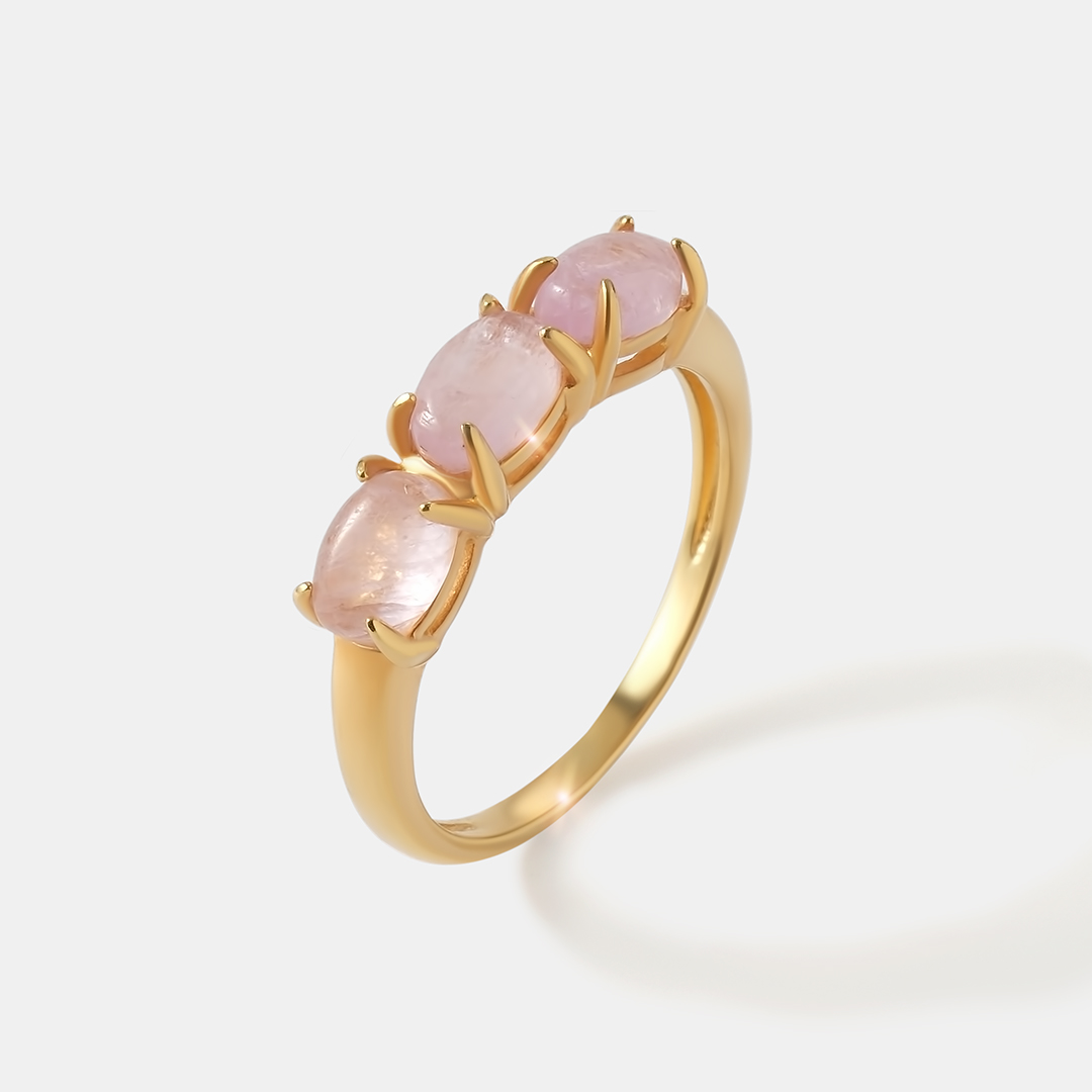 Серебряное кольцо с кунцитами