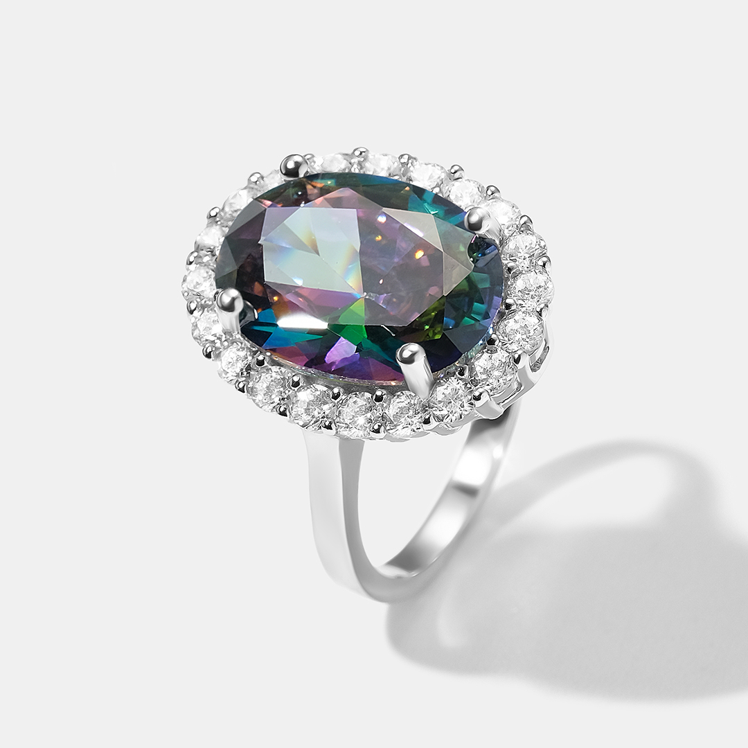 Серебряное кольцо с кубическим цирконием