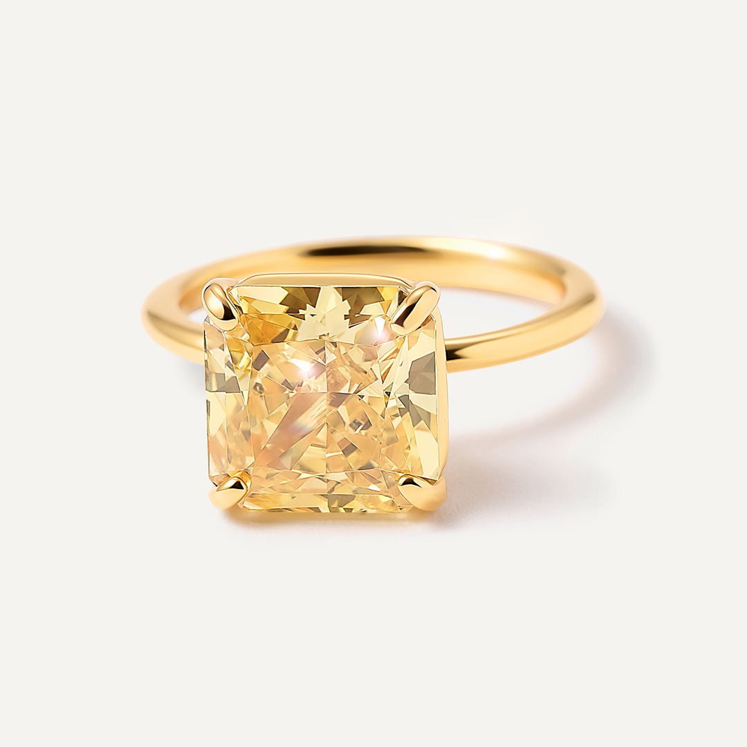 Серебряное кольцо с кубическим цирконием