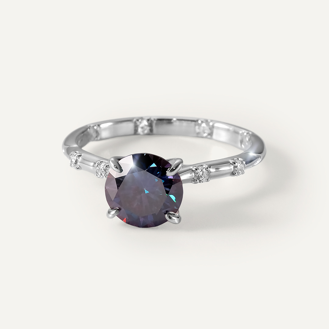 Серебряное кольцо-трансформер с фиолетовым муассанитом 2 в 1