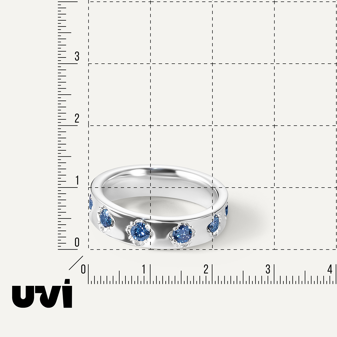 Серебряное кольцо с синими муассанитами