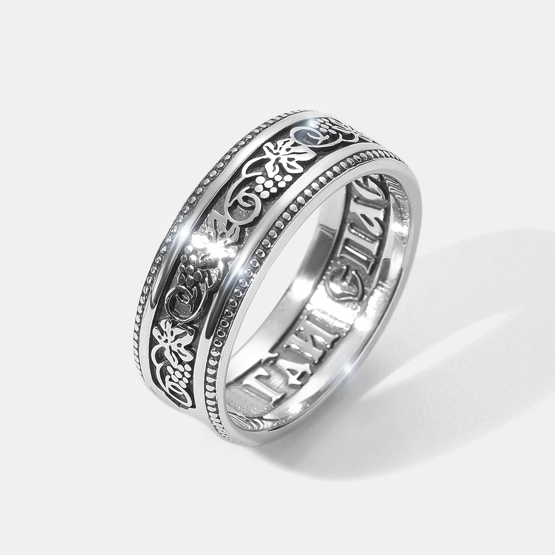 Серебряное кольцо "Виноградная лоза"