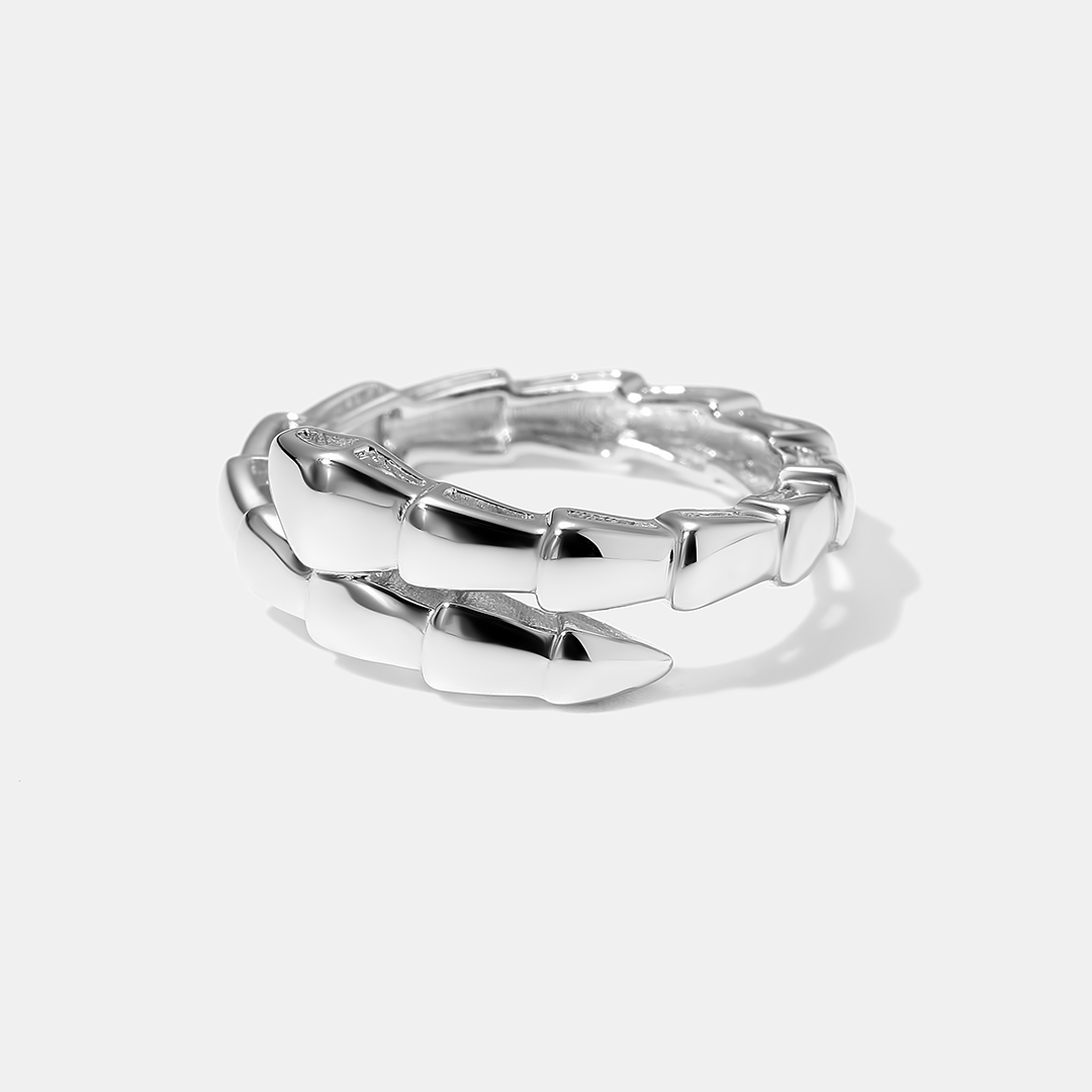 Серебряное кольцо "Змея"