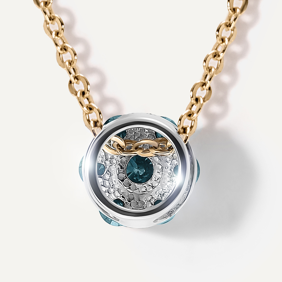 Подвеска из белого золота с голубыми бриллиантами