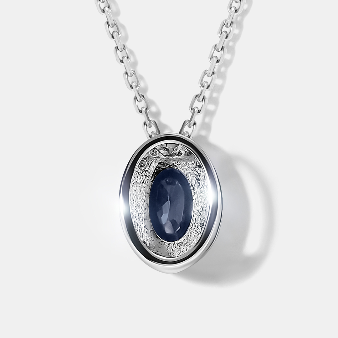 Подвеска из белого золота с сапфиром
