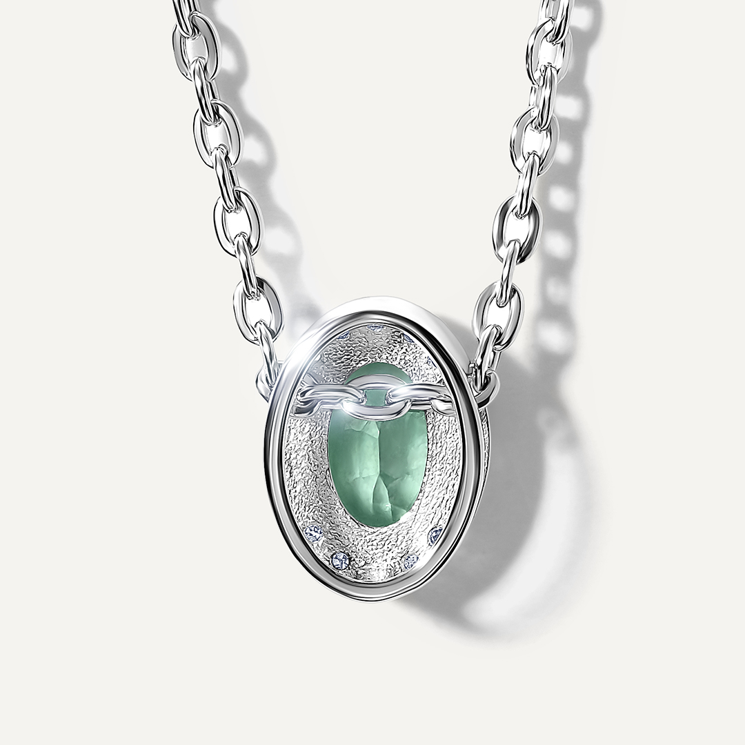 Подвеска из желтого золота с изумрудом