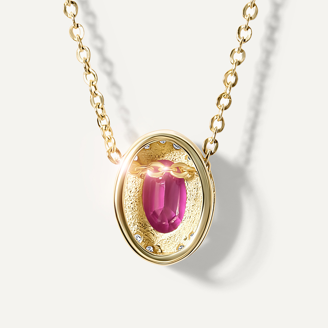 Подвеска из желтого золота с рубином