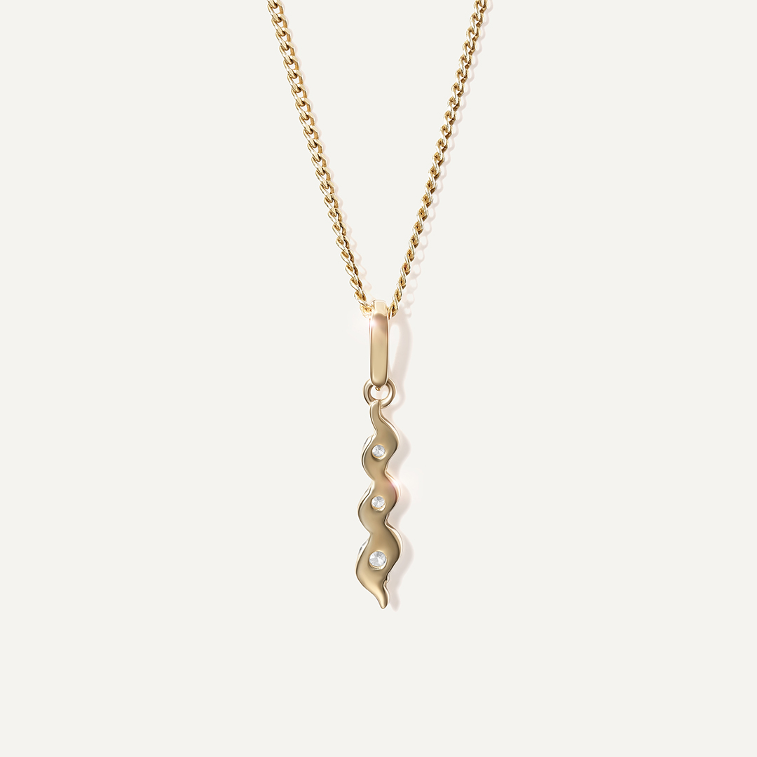 Подвеска из желтого золота с бриллиантами