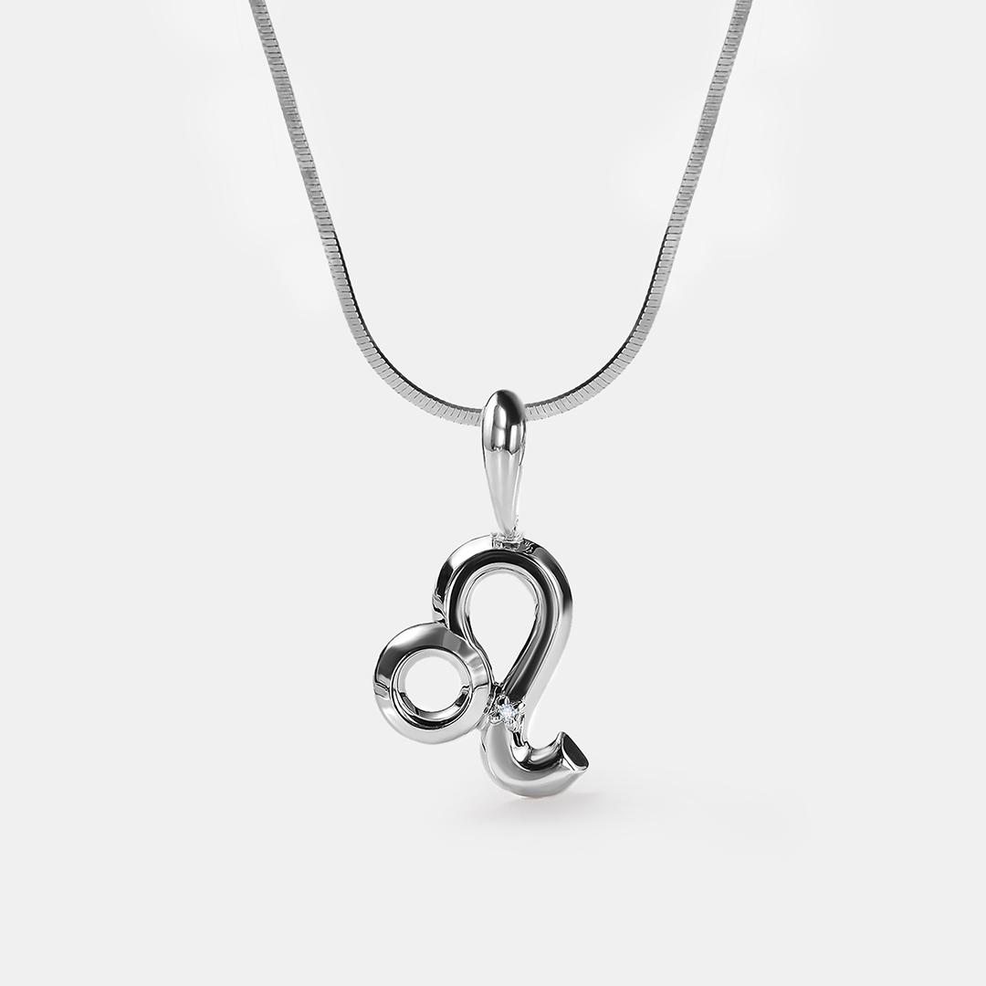 Серебряная подвеска с бриллпиантом "Лев"