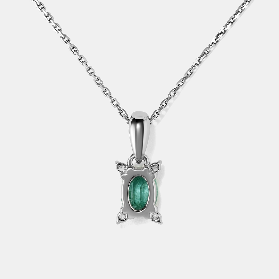 Серебряная подвеска с изумрудом