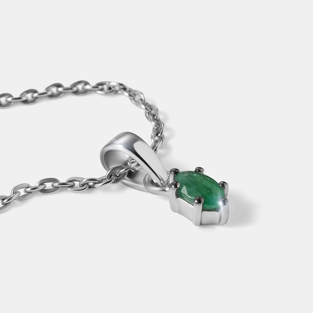 Серебряная подвеска с изумрудом