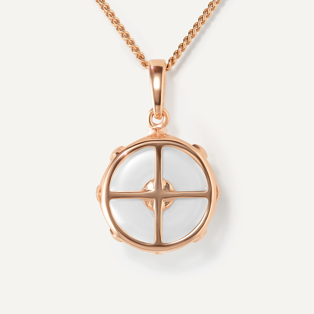 Серебряная подвеска с жемчугом