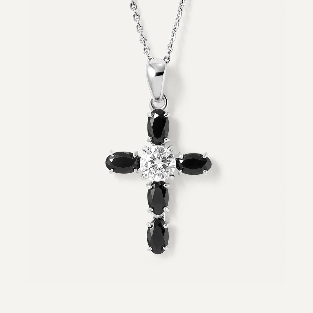 Серебряная подвеска-крест с муассанитом и черными турмалинами