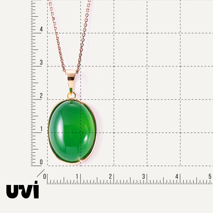 Серебряная подвеска с зеленым халцедоном