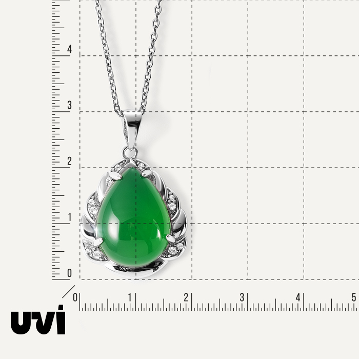 Серебряная подвеска с зеленым халцедоном