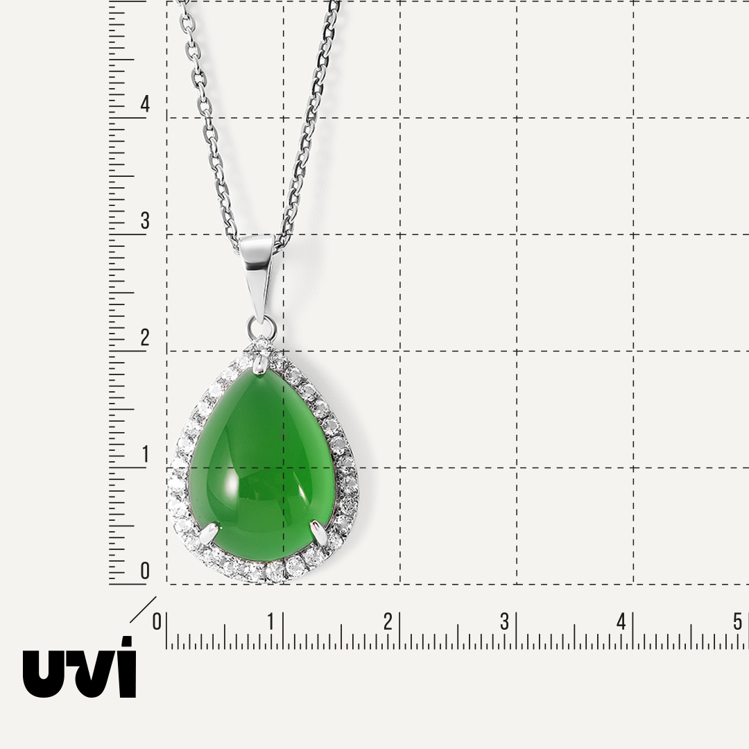 Серебряная подвеска с зеленым халцедоном