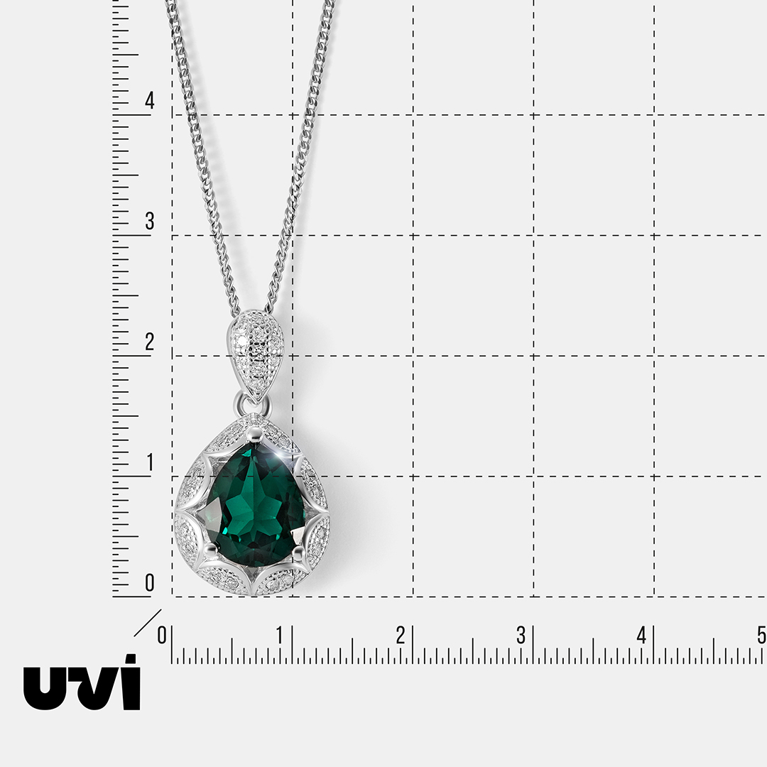 Серебряная подвеска с выращенным изумрудом