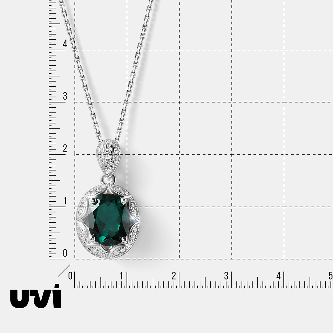 Серебряная подвеска с выращенным изумрудом
