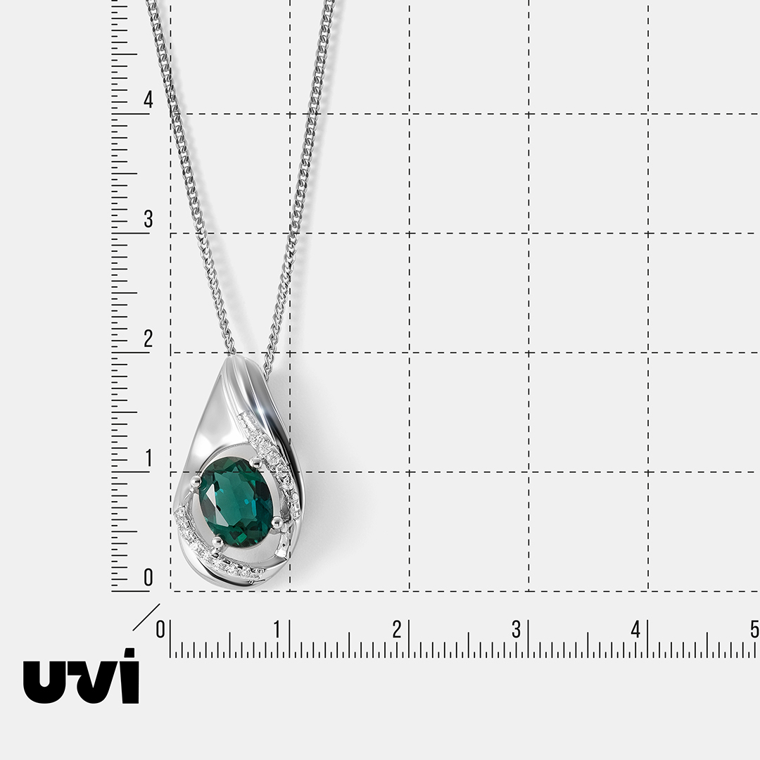 Серебряная подвеска с выращенным изумрудом