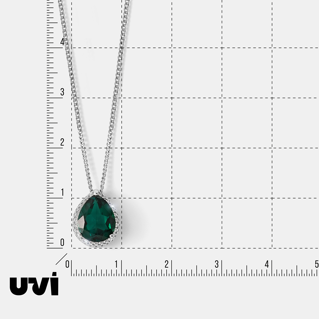 Серебряная подвеска с выращенным изумрудом