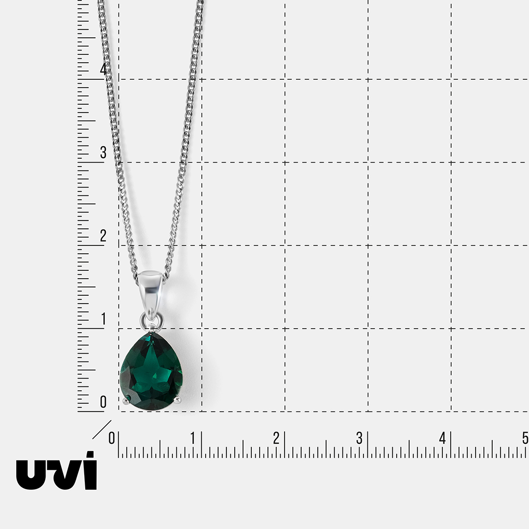 Серебряная подвеска с выращенным изумрудом