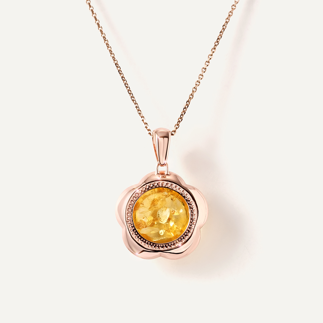 Серебряная подвеска с янтарем