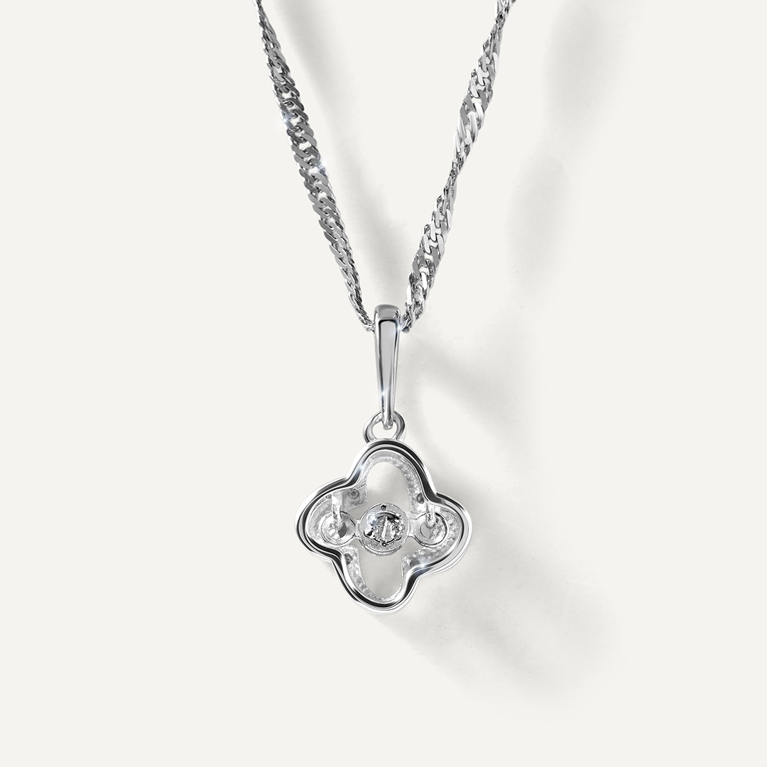 Серебряная подвеска с бриллиантами "Танцующий камень"