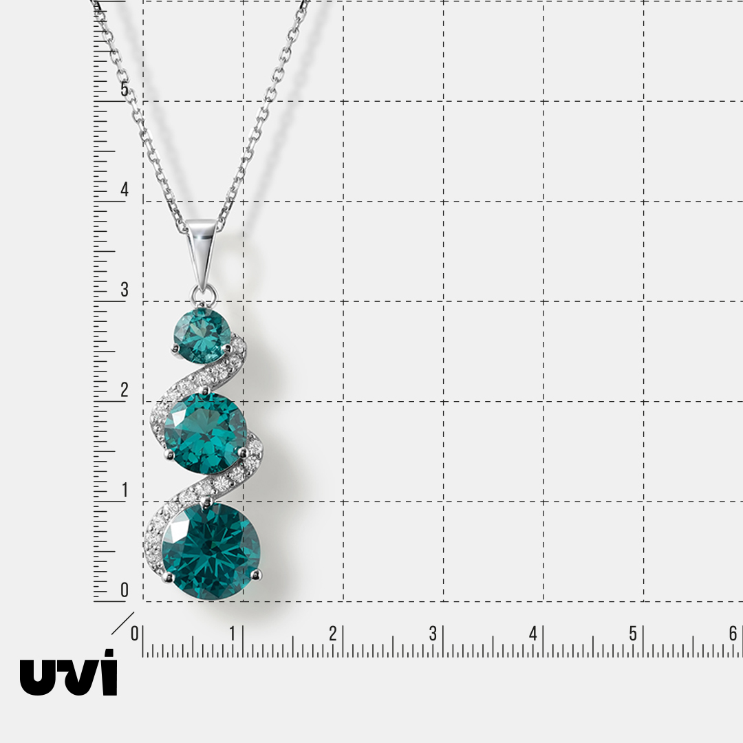 Серебряная подвеска с зеленой шпинелью