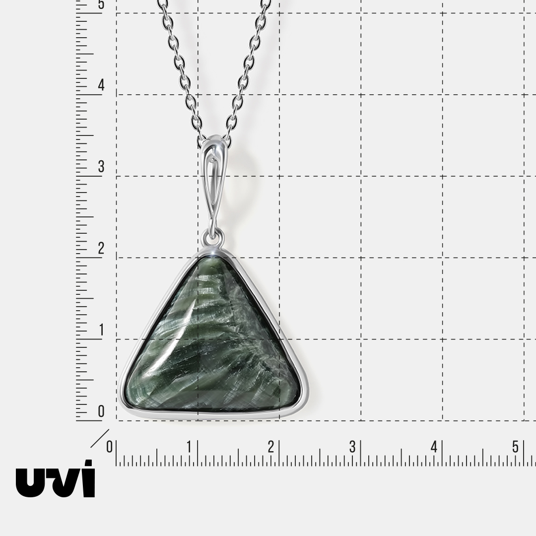 Серебряная подвеска с серафинитом