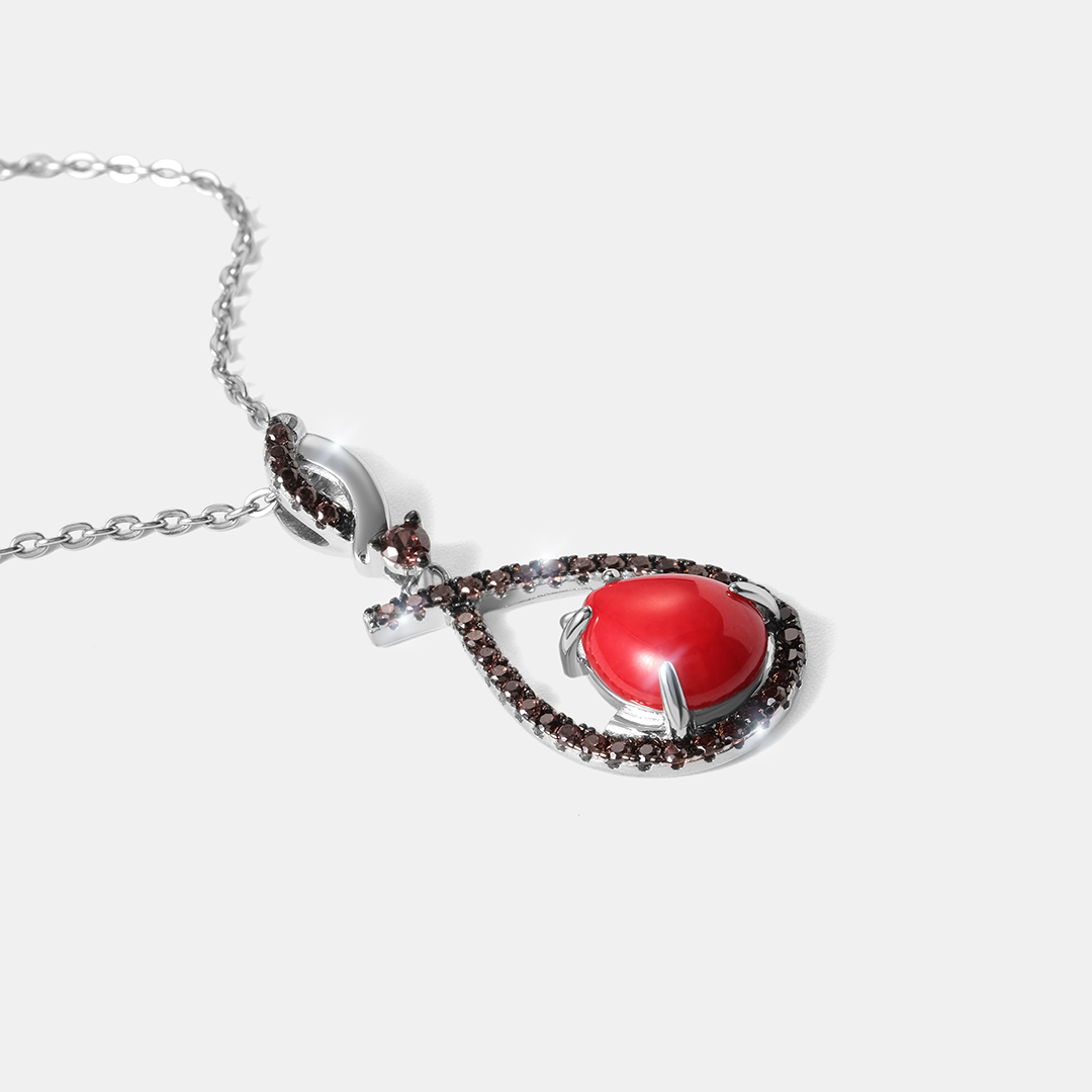 Серебряная подвеска с кораллом