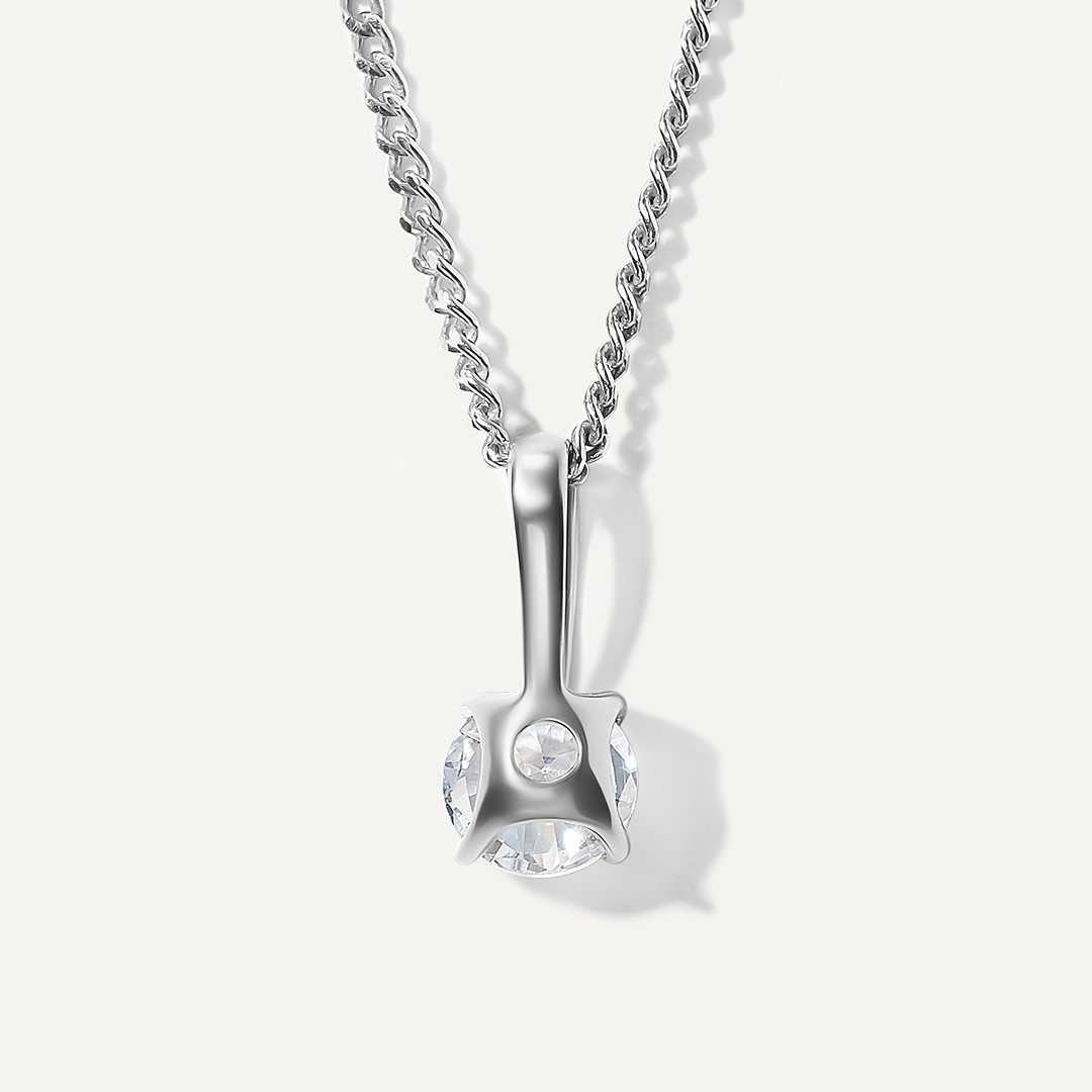 Серебряная подвеска с фианитом