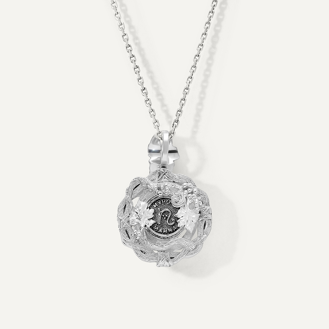 Серебряная подвеска с ювелирным стеклом "Икона святителя Николая Чудотворца с Миро (Лоза)"