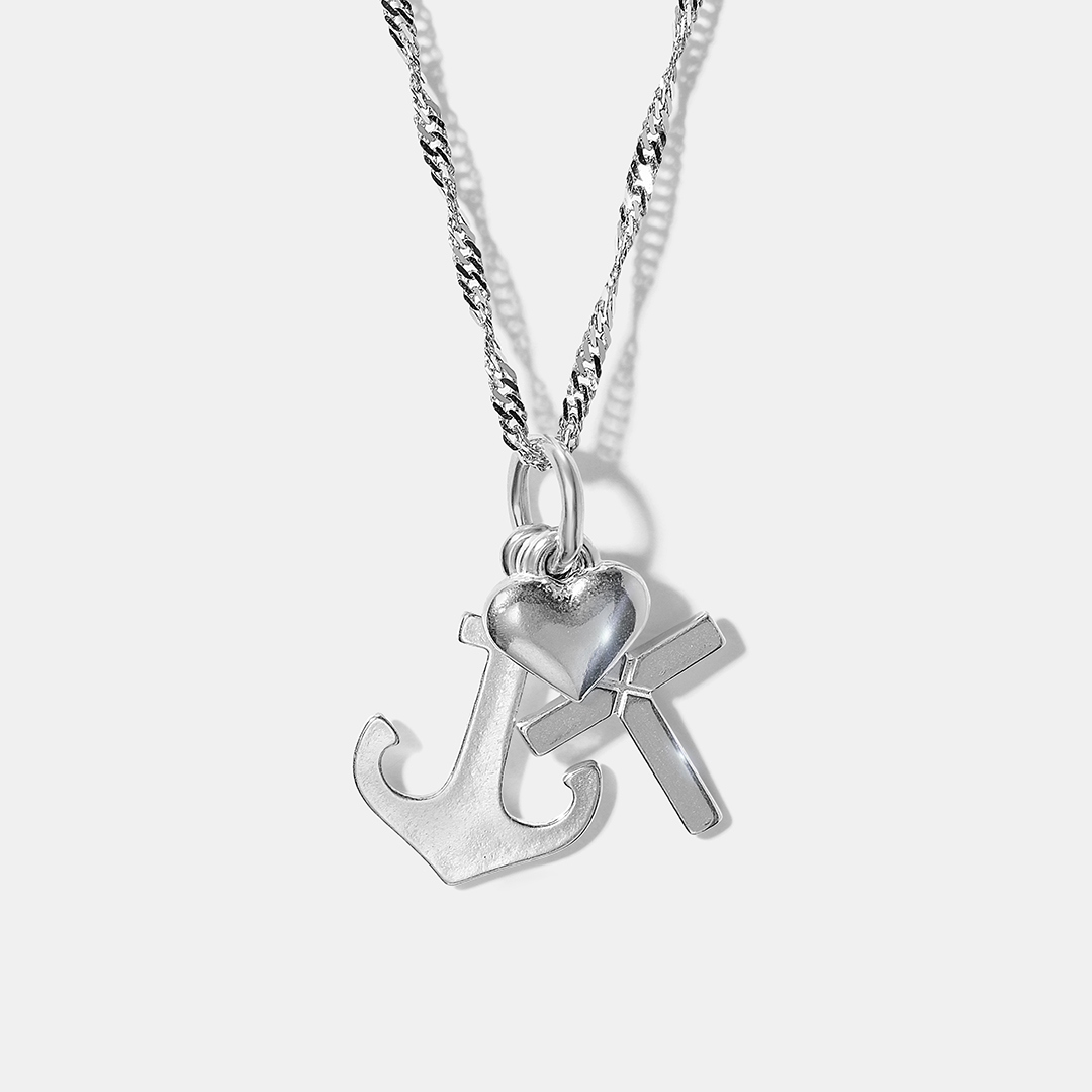 Серебряная подвеска "Вера, Надежда, Любовь"