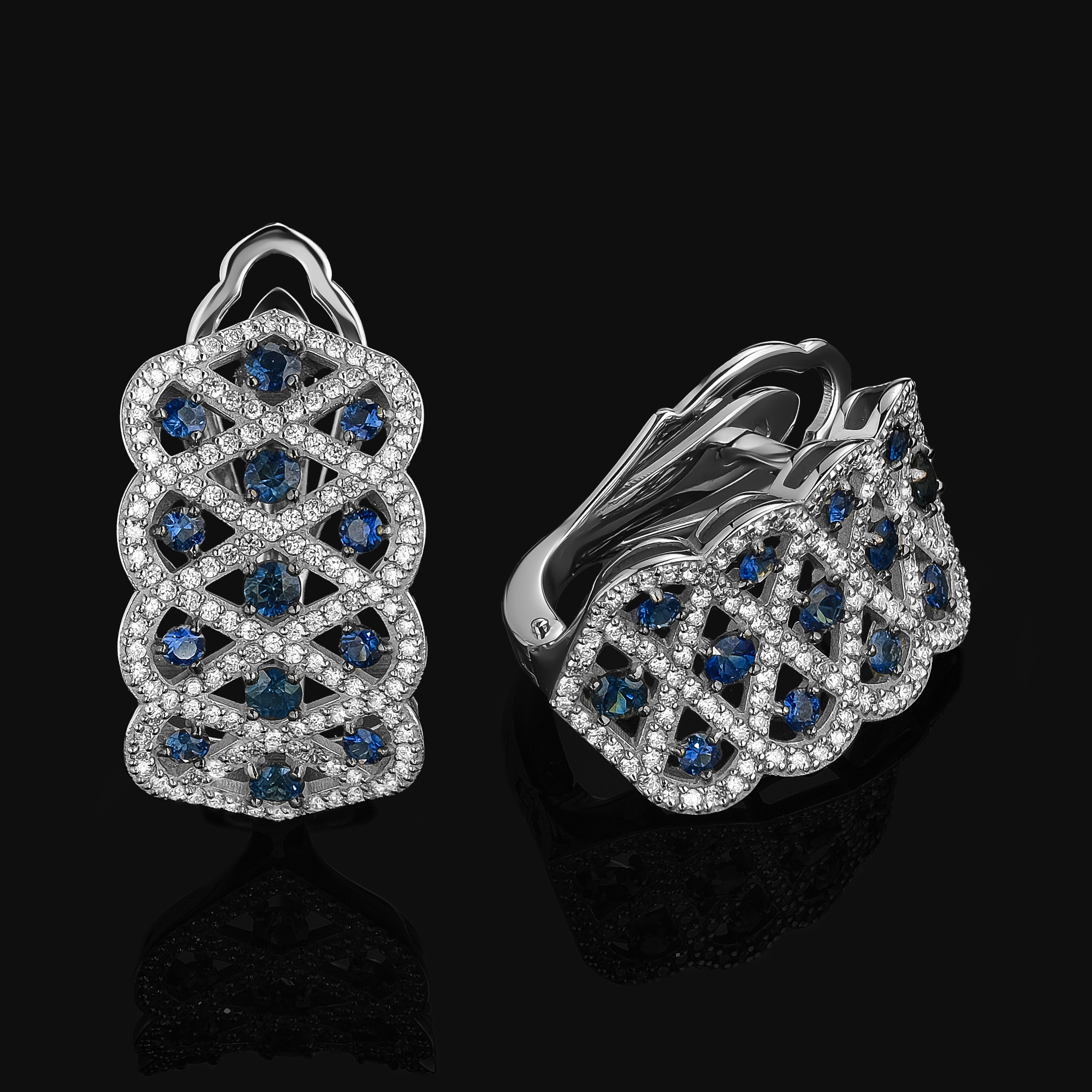 Серьги из белого золота с сапфирами