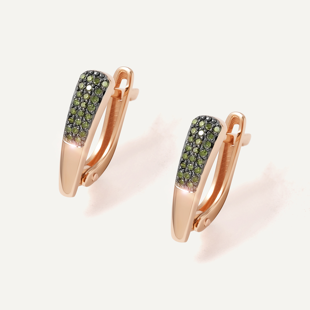 Серьги из золота с зелеными бриллиантами