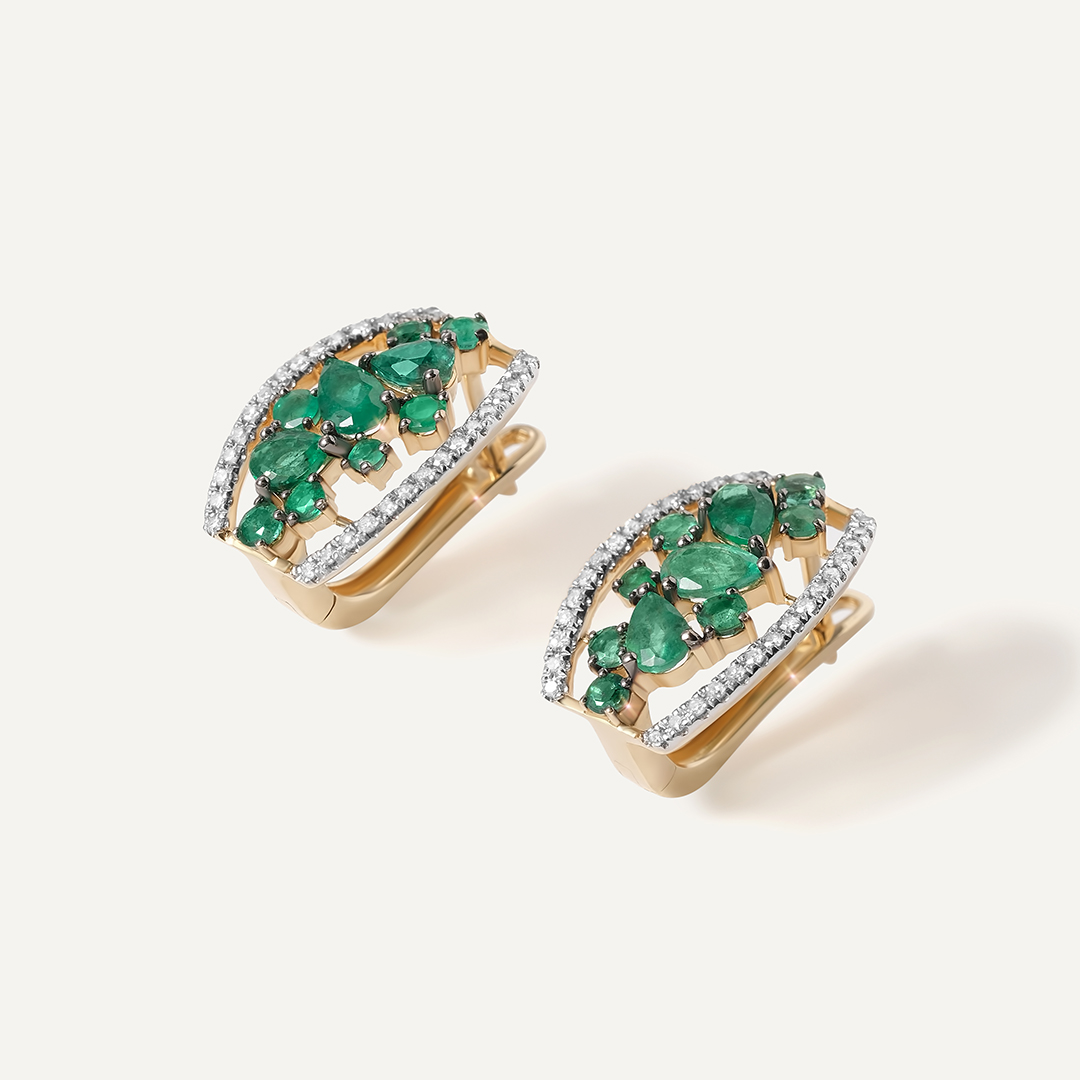 Серьги из желтого золота с изумрудами