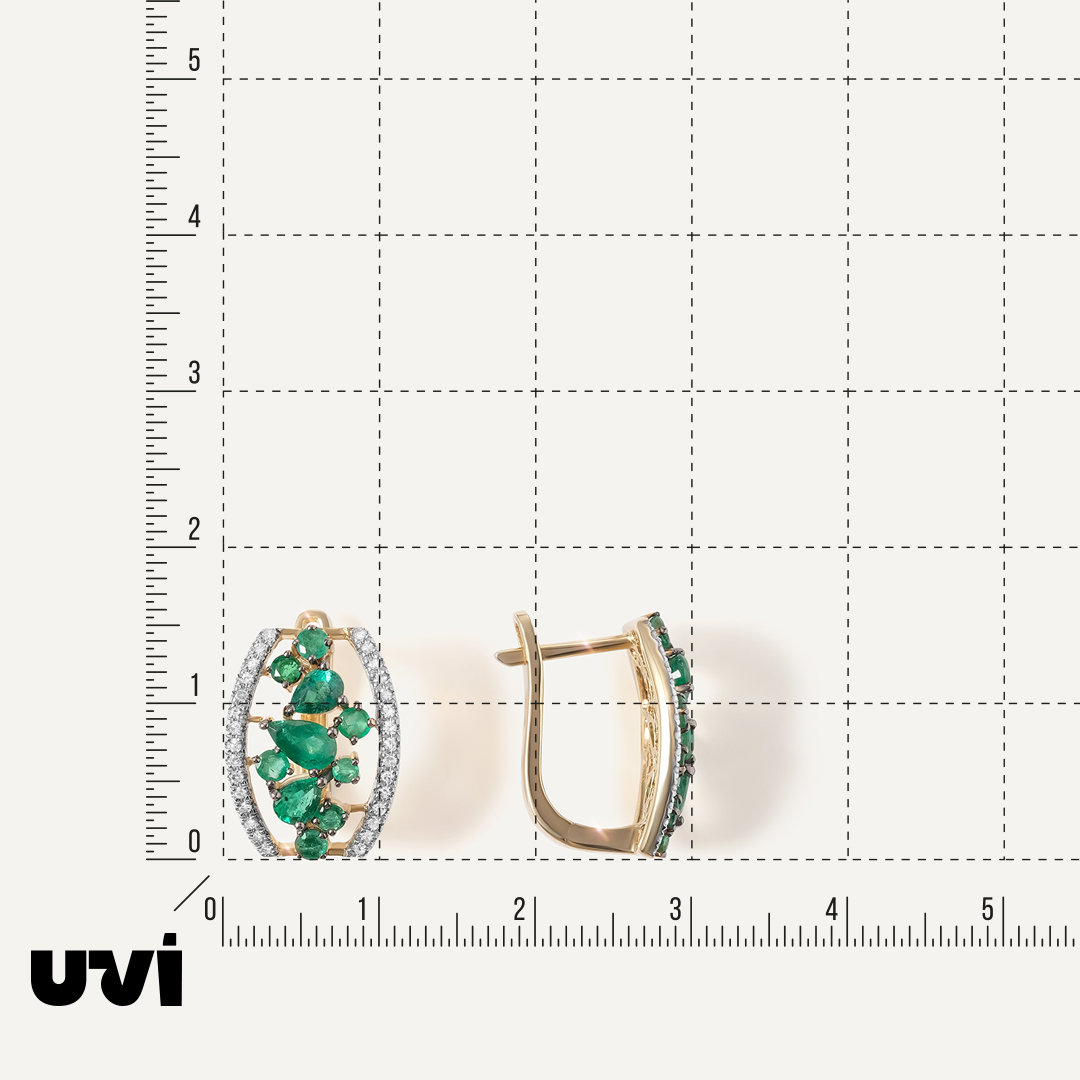 Серьги из желтого золота с изумрудами