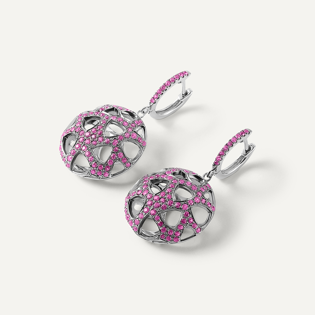 Серьги из белого золота с рубинами